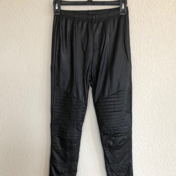 PLUSH Fleece Lined Liquid Moto Legging IN BLACK S - Picture 2 of 9